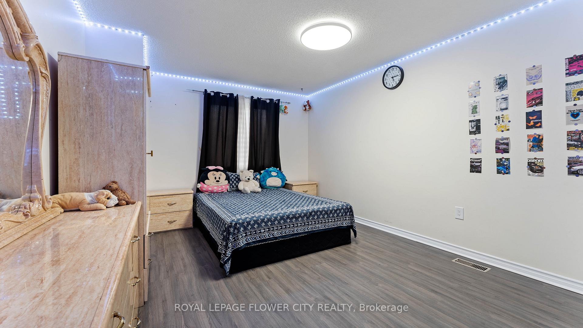Photo 8 of Unit 16, 365 Pioneer Drive, Kitchener — HOMEH