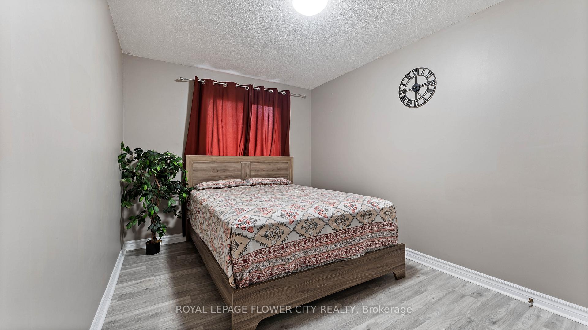 Photo 30 of Unit 16, 365 Pioneer Drive, Kitchener — HOMEH
