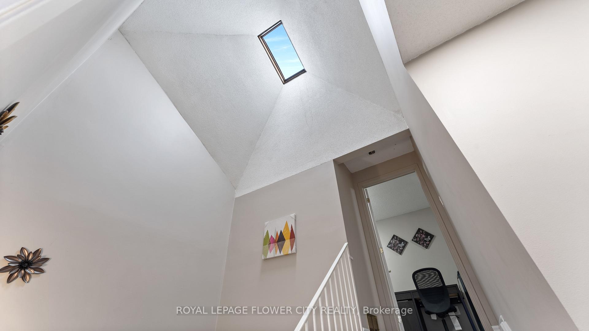 Photo 28 of Unit 16, 365 Pioneer Drive, Kitchener — HOMEH