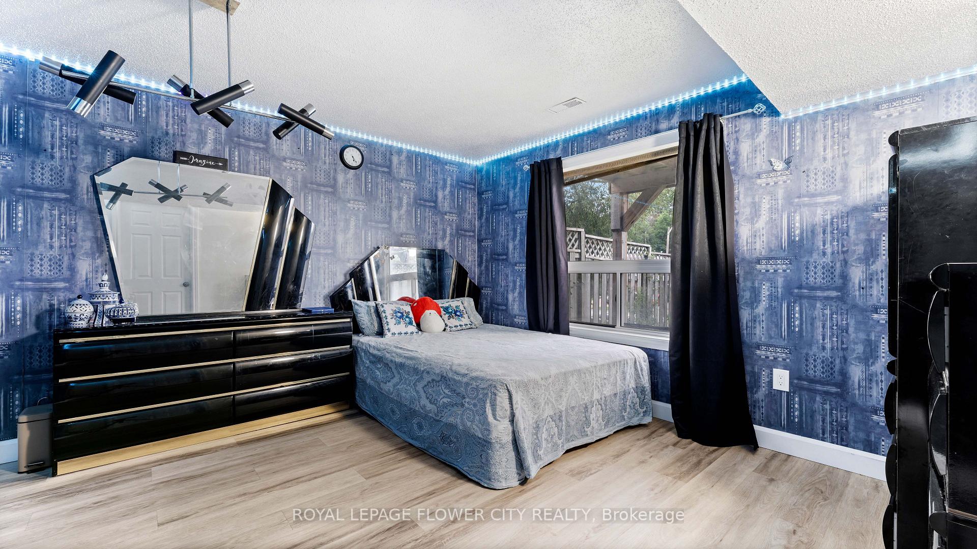 Photo 14 of Unit 16, 365 Pioneer Drive, Kitchener — HOMEH