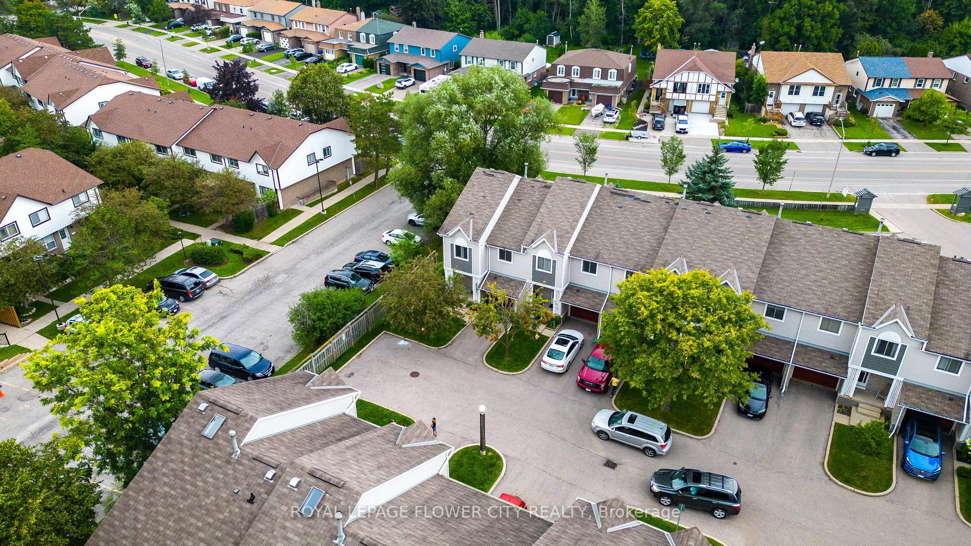 Photo 35 of Unit 16, 365 Pioneer Drive, Kitchener — HOMEH
