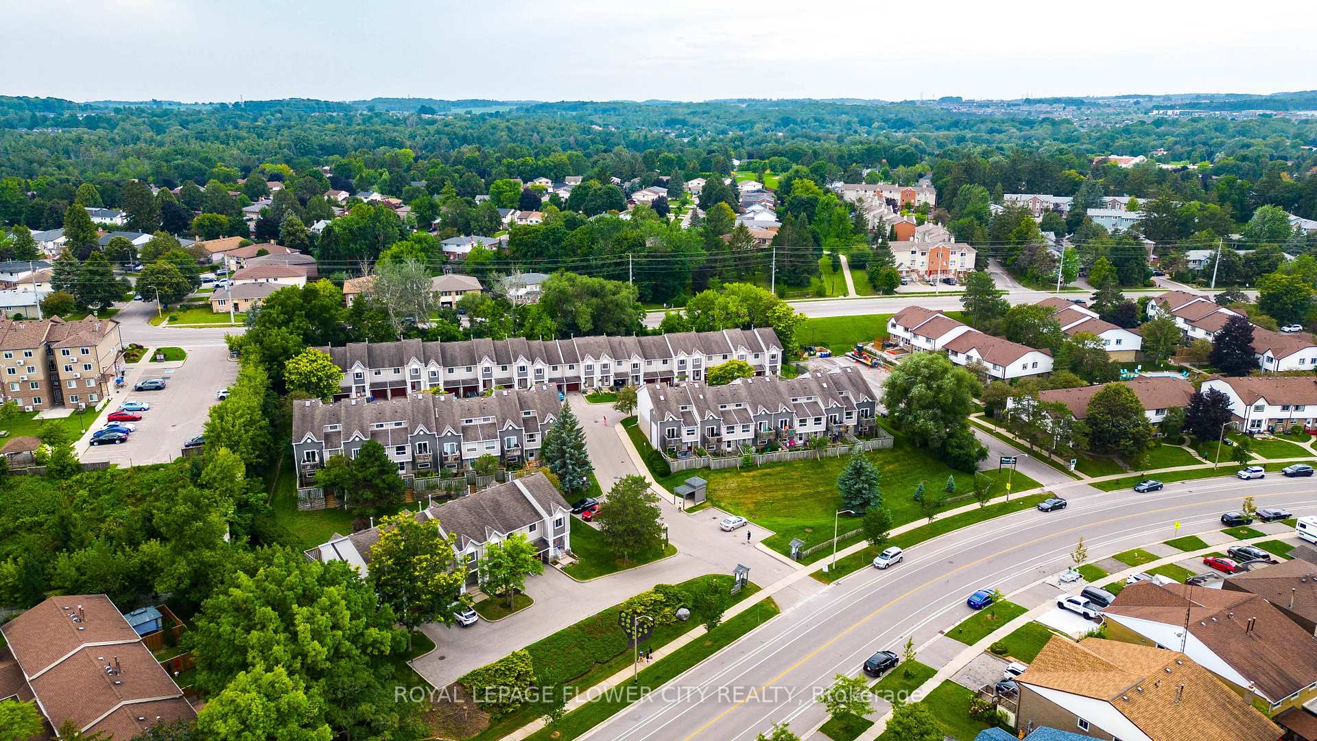 Photo 31 of Unit 16, 365 Pioneer Drive, Kitchener — HOMEH