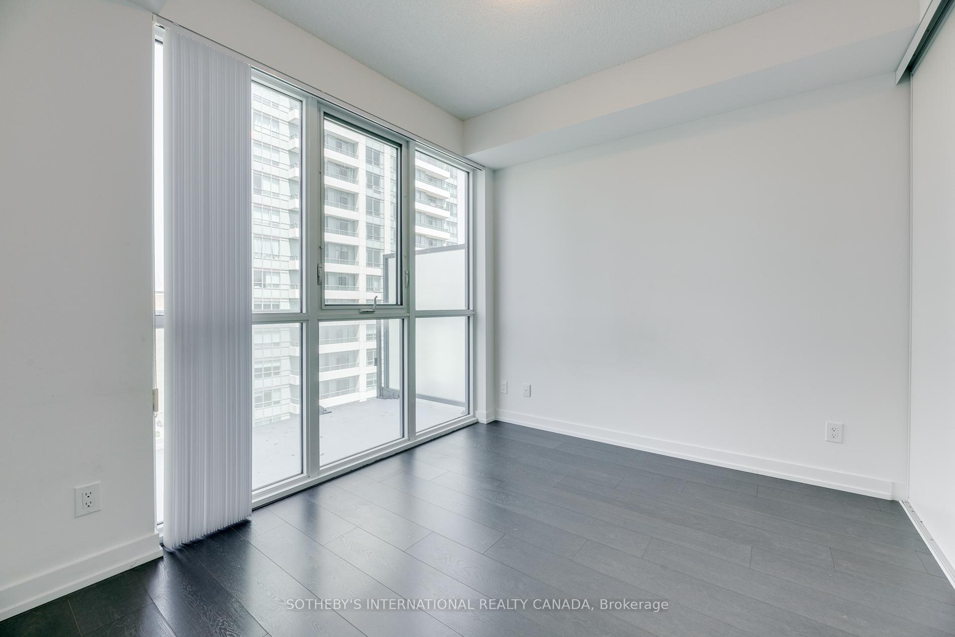 Photo 15 of Unit 904, 125 Redpath Avenue, Toronto, Mount Pleasant West — HOMEH