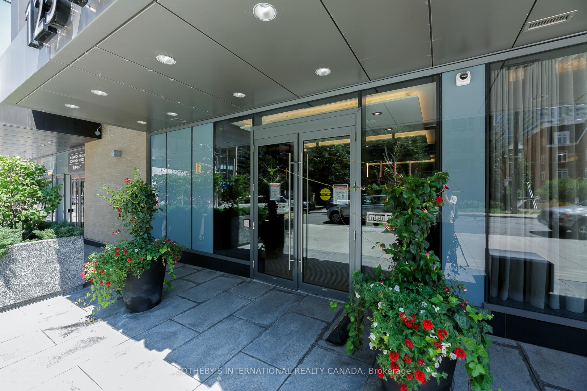 Photo 23 of Unit 904, 125 Redpath Avenue, Toronto, Mount Pleasant West — HOMEH