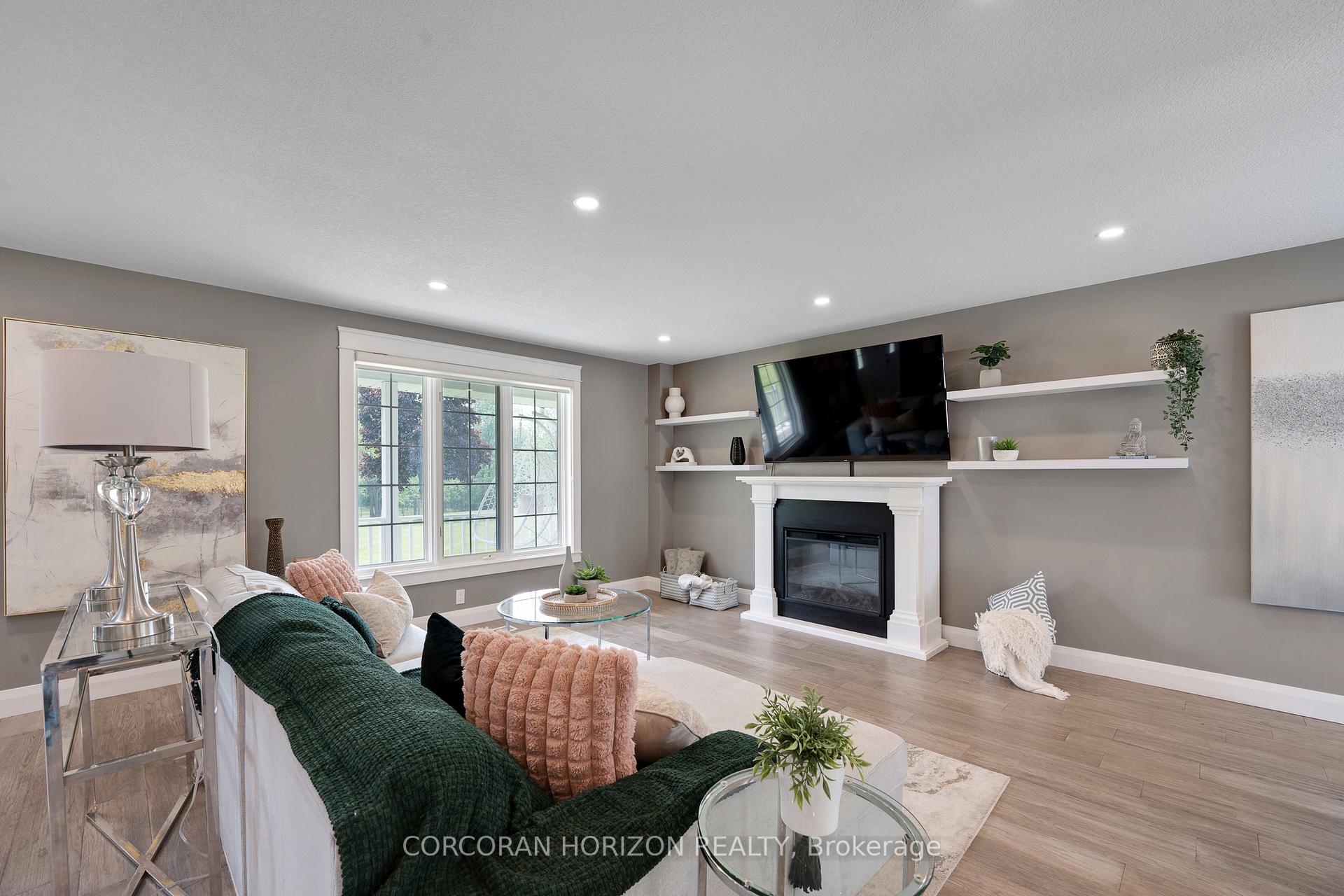 Photo 13 of 441 Scenic Drive, Brant, South Dumfries — HOMEH