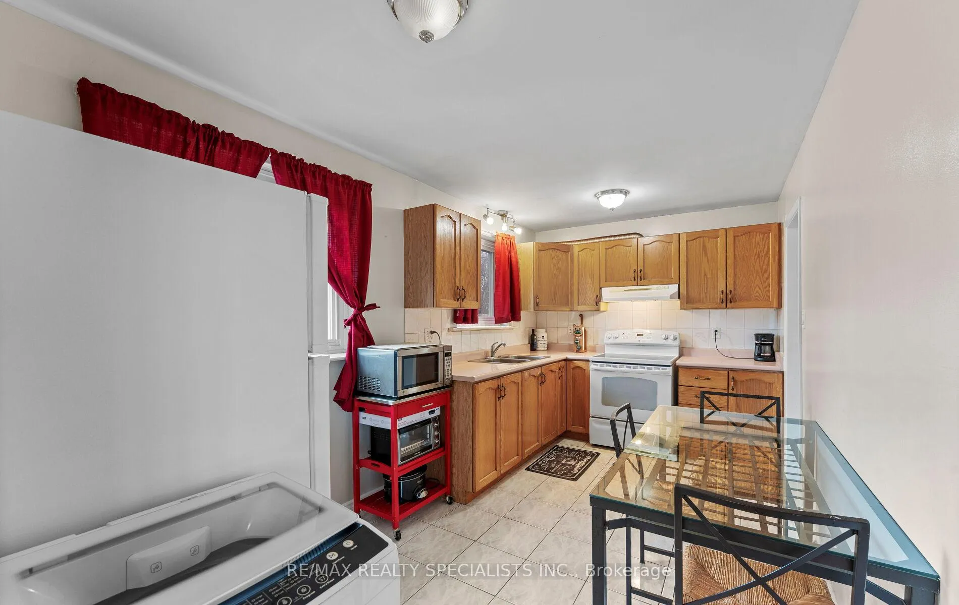 Photo 8 of 25 Edenridge Drive, Brampton, Southgate — HOMEH