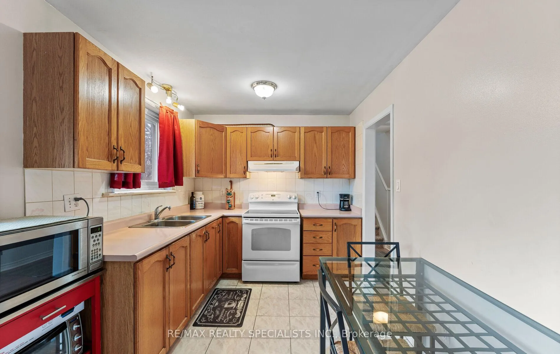 Photo 9 of 25 Edenridge Drive, Brampton, Southgate — HOMEH