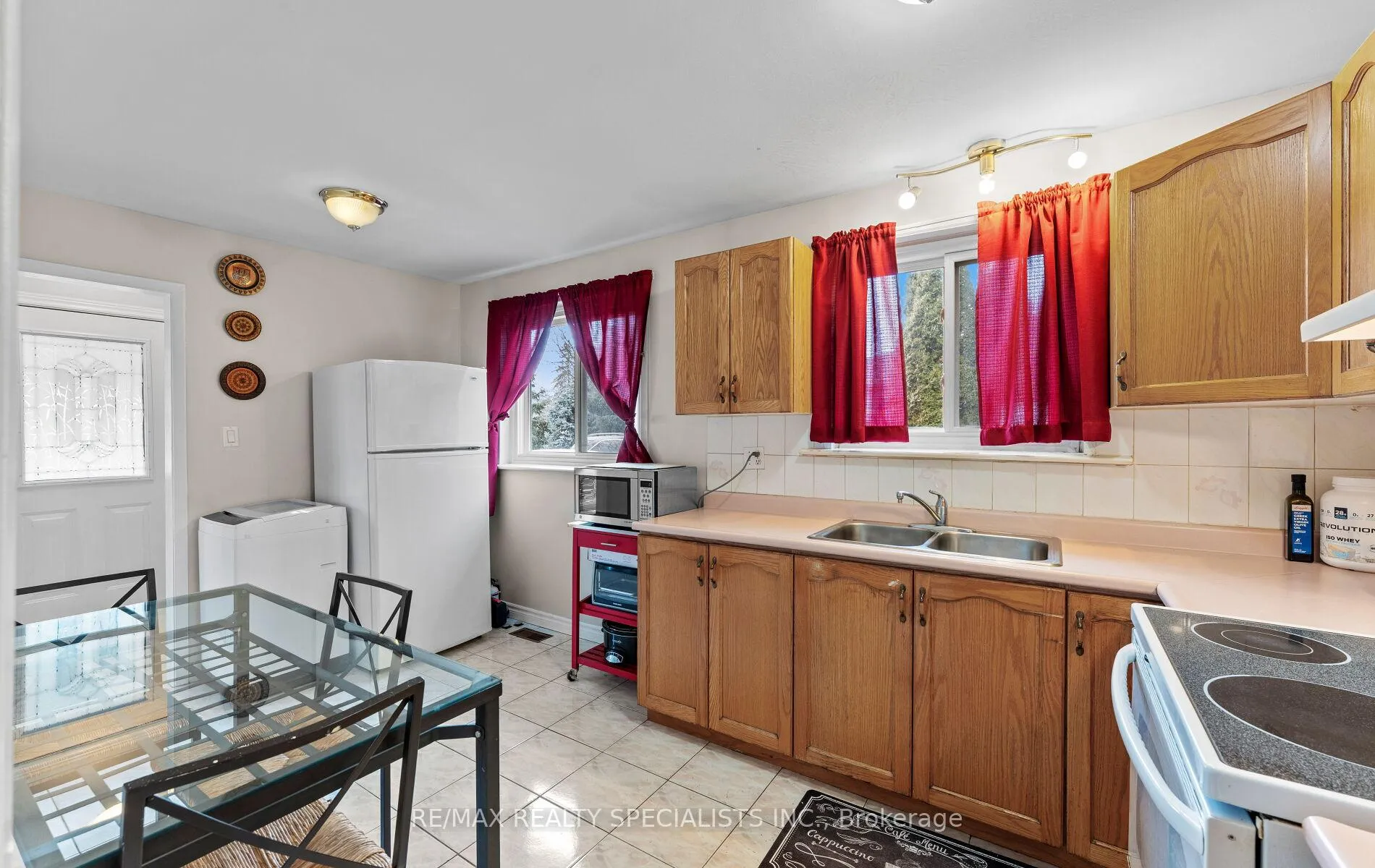 Photo 11 of 25 Edenridge Drive, Brampton, Southgate — HOMEH