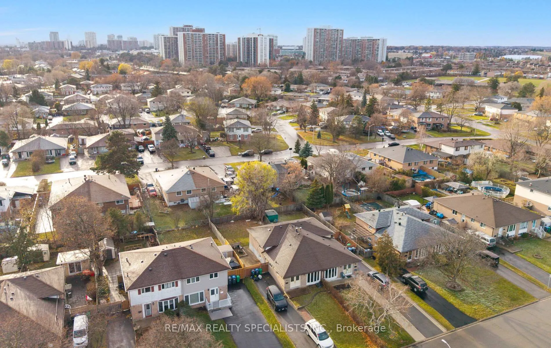 Photo 39 of 25 Edenridge Drive, Brampton, Southgate — HOMEH