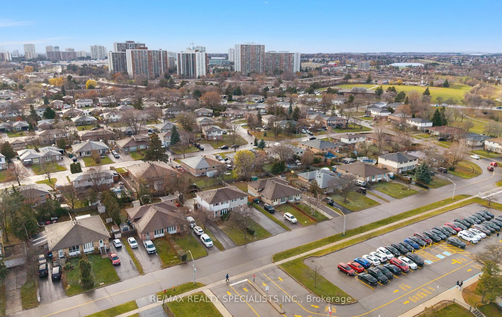 Photo 40 of 25 Edenridge Drive, Brampton, Southgate — HOMEH