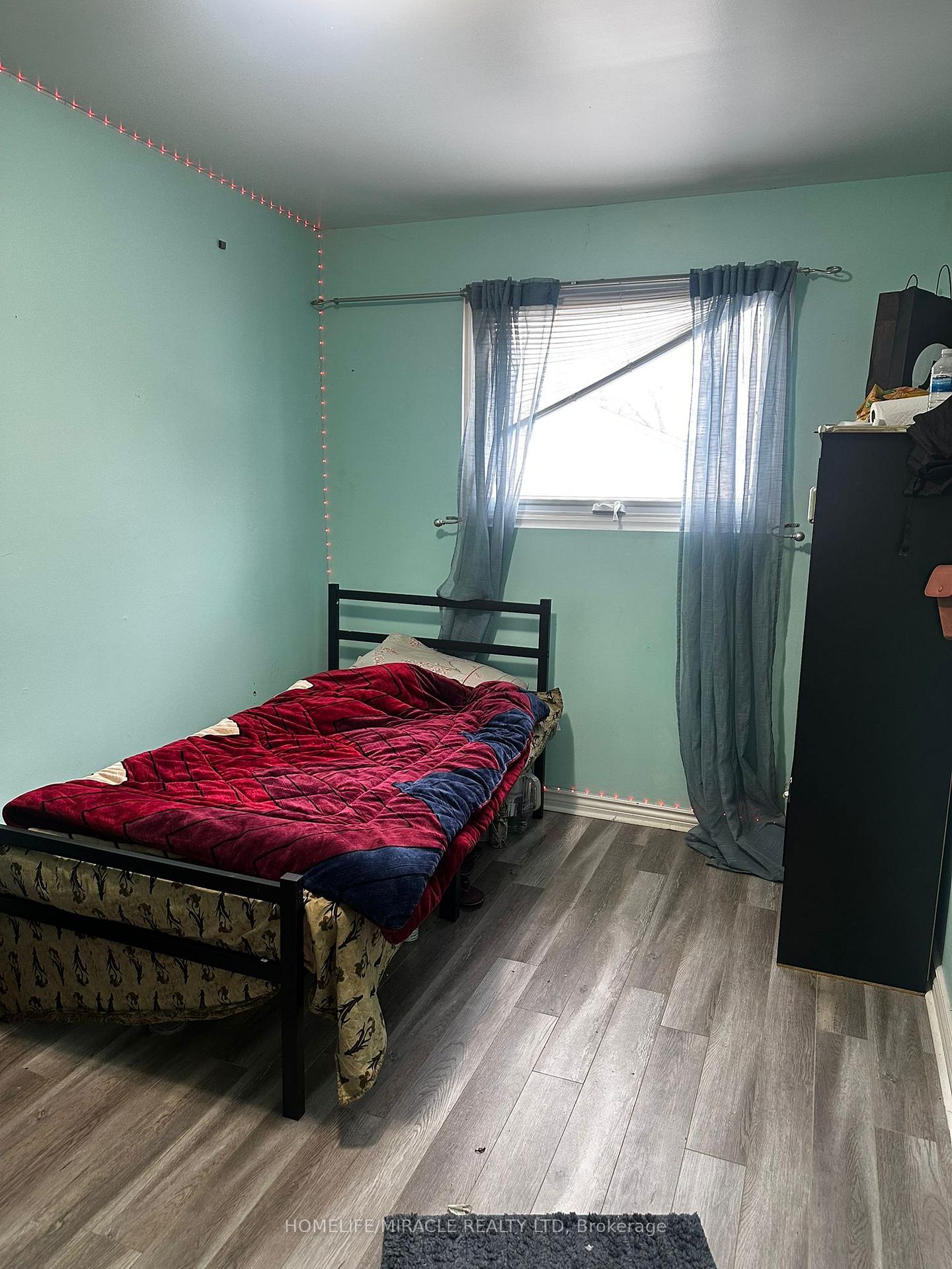 Photo 3 of 52 Glenforest Road, Brampton, Northgate — HOMEH