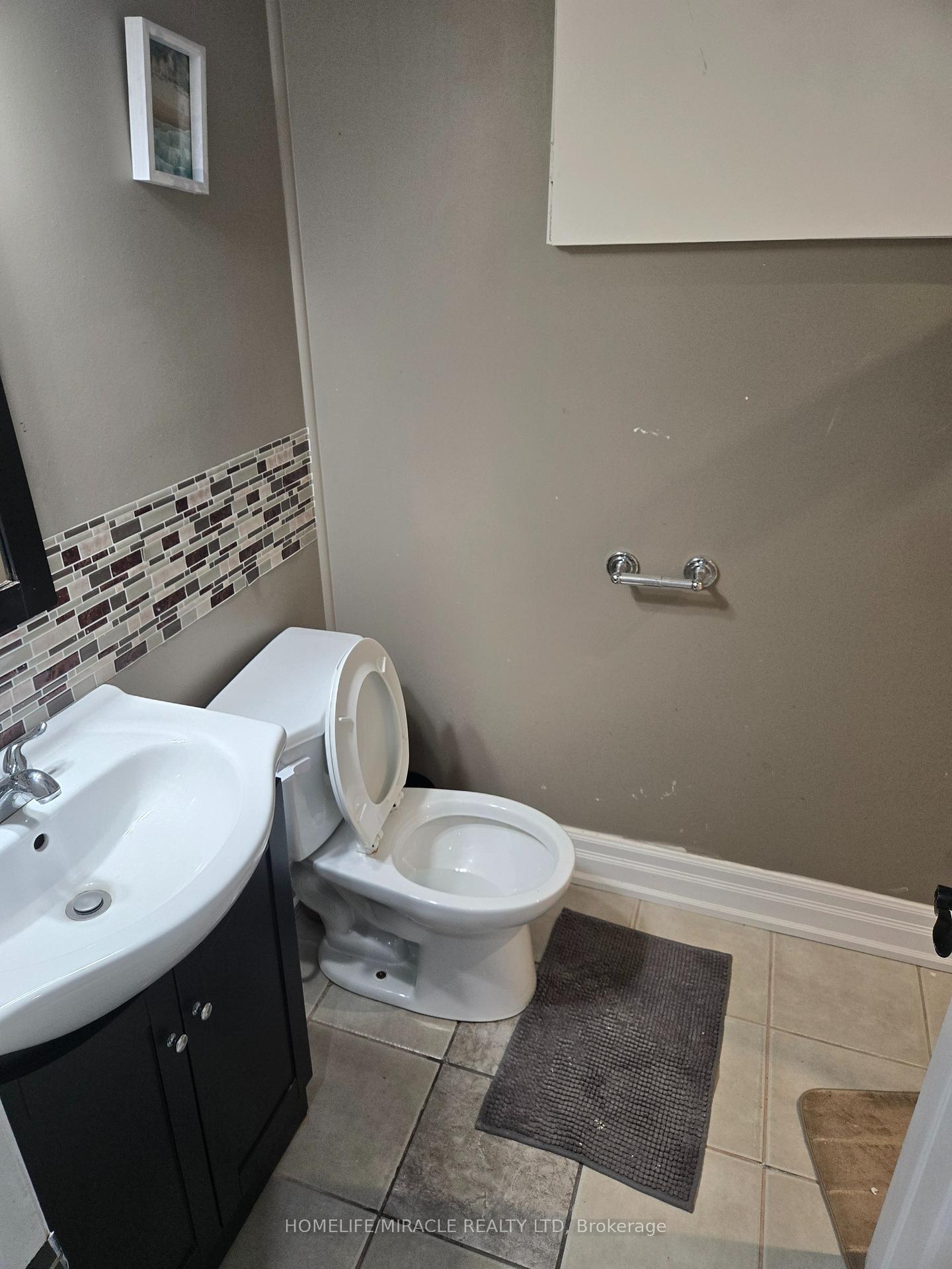 Photo 9 of 52 Glenforest Road, Brampton, Northgate — HOMEH
