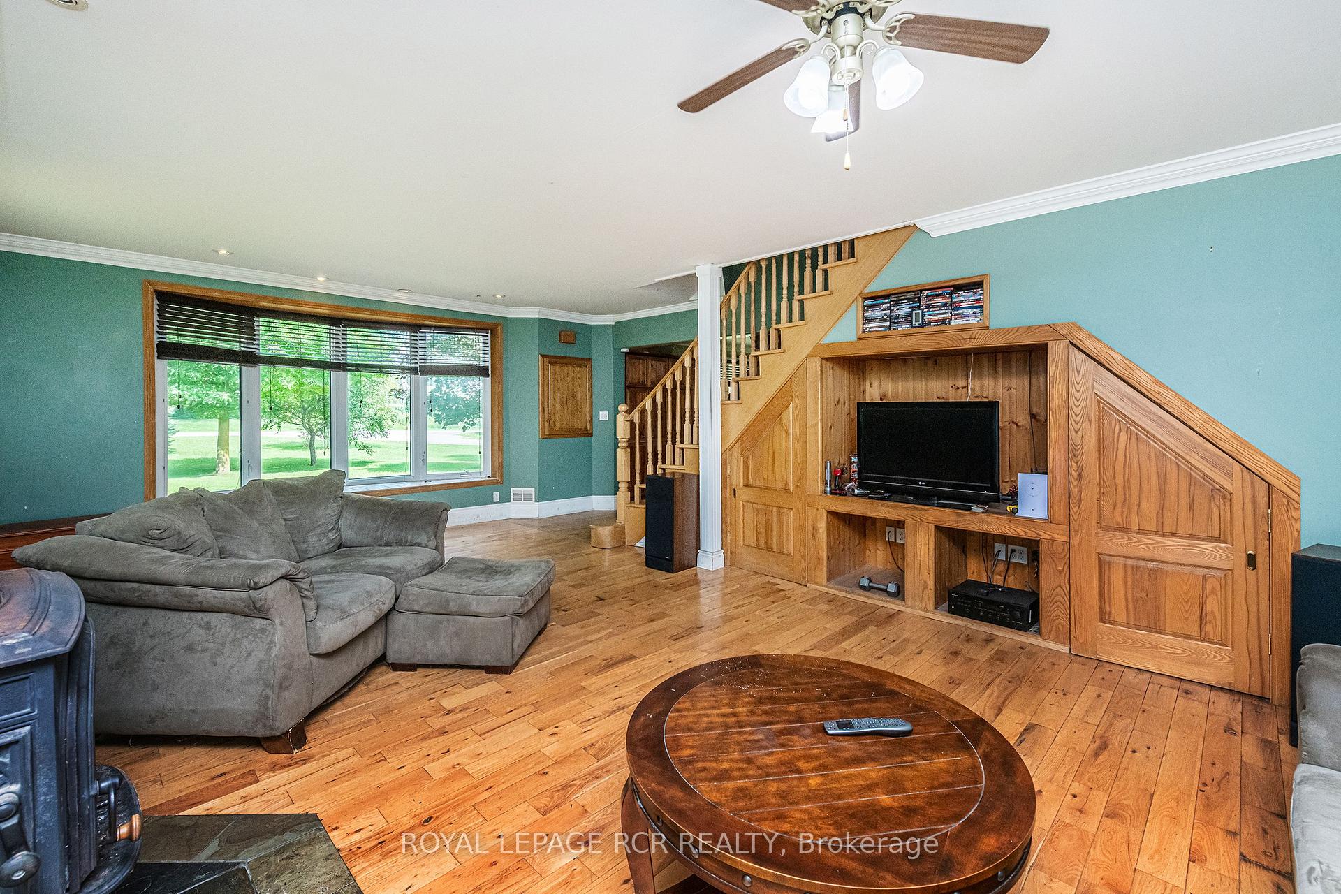 Photo 20 of 5622 Sixth Line, Erin, Rural Erin — HOMEH