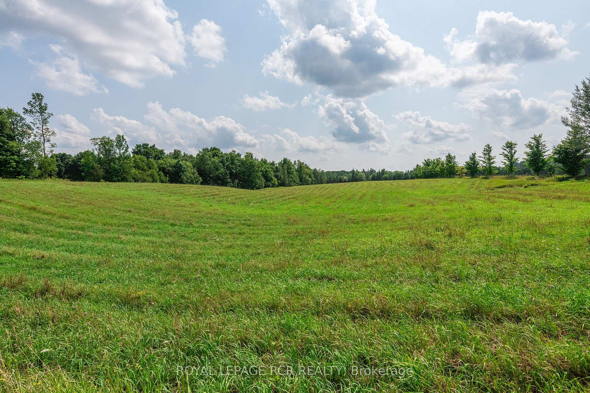 Photo 33 of 5622 Sixth Line, Erin, Rural Erin — HOMEH
