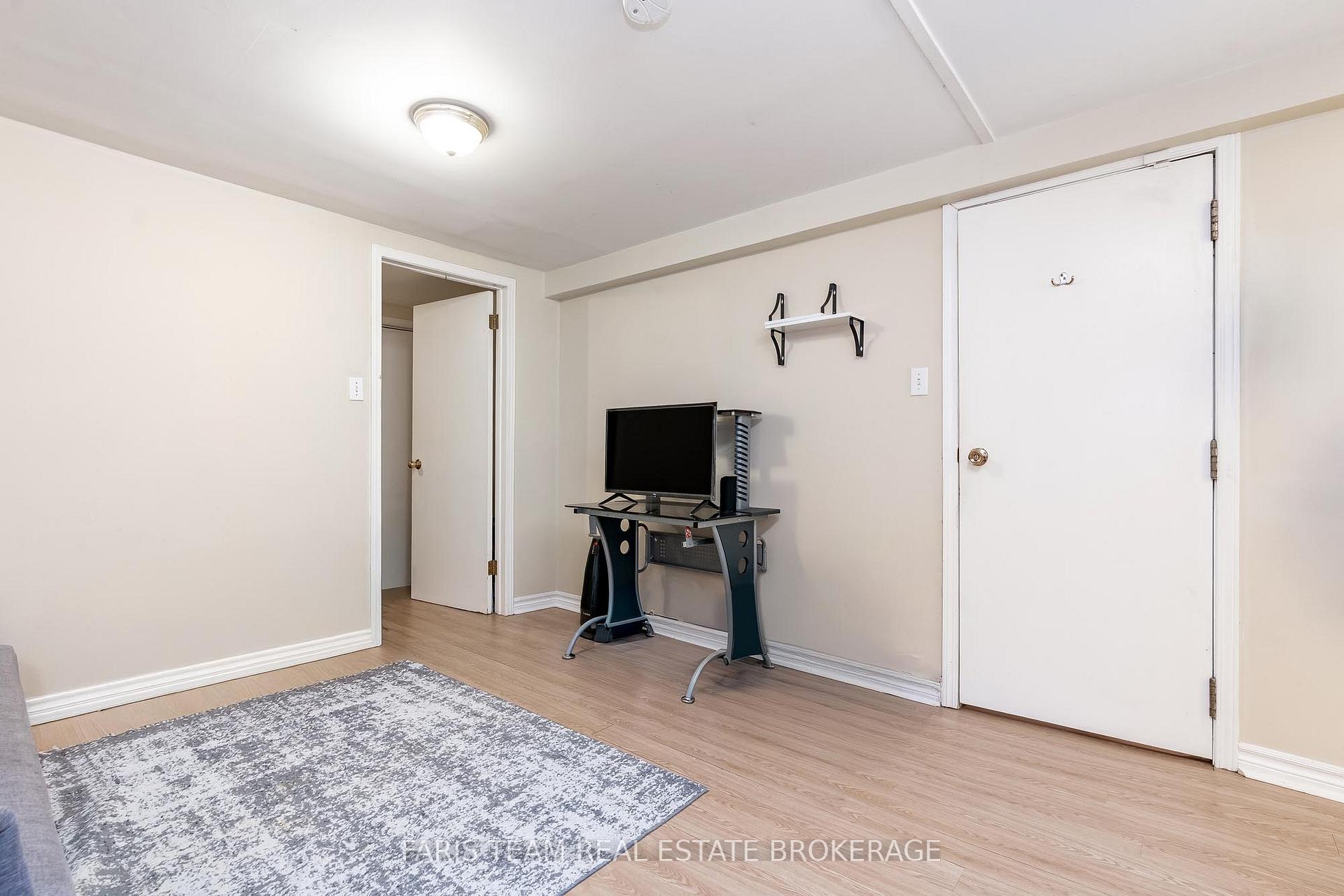 Photo 25 of 32 Janice Drive, Barrie, Sunnidale — HOMEH