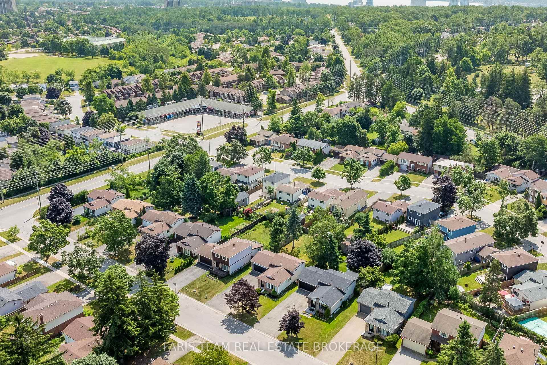 Photo 40 of 32 Janice Drive, Barrie, Sunnidale — HOMEH