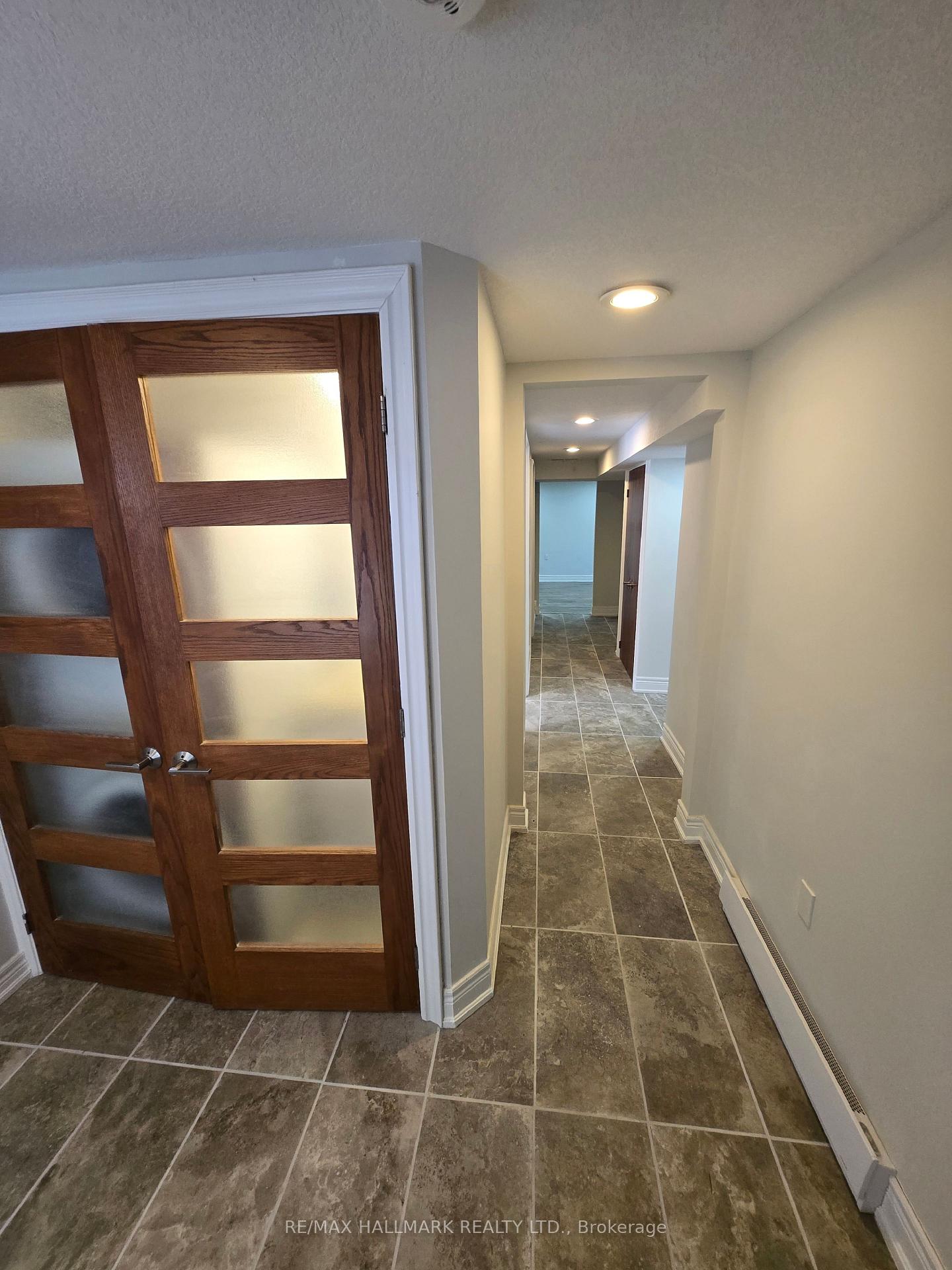 Photo 4 of Unit 101, 18 Summerside Crescent, Cambridge — HOMEH