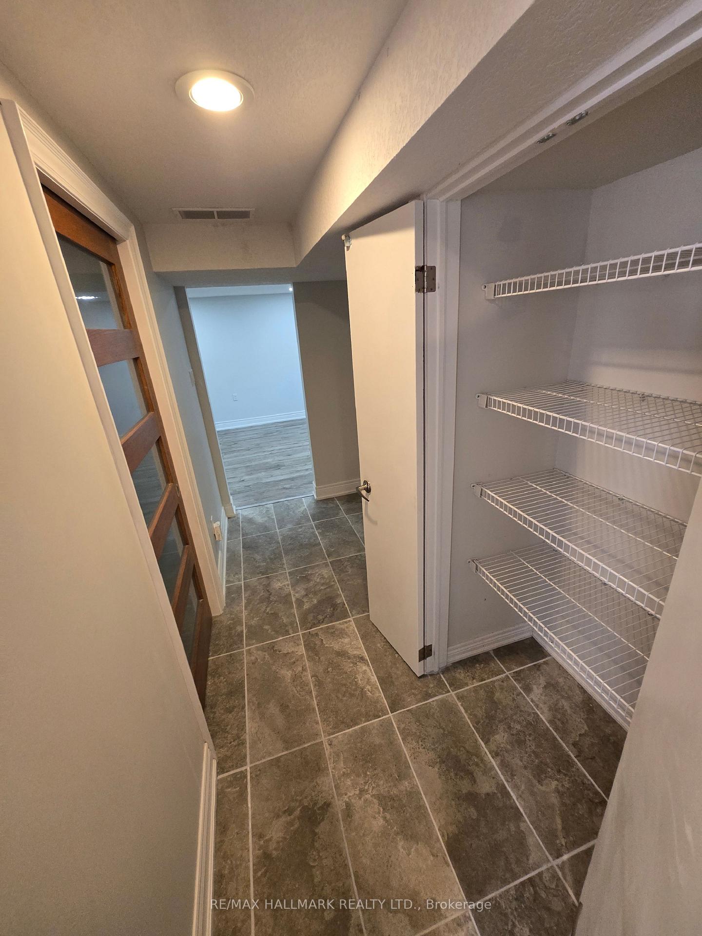 Photo 10 of Unit 101, 18 Summerside Crescent, Cambridge — HOMEH
