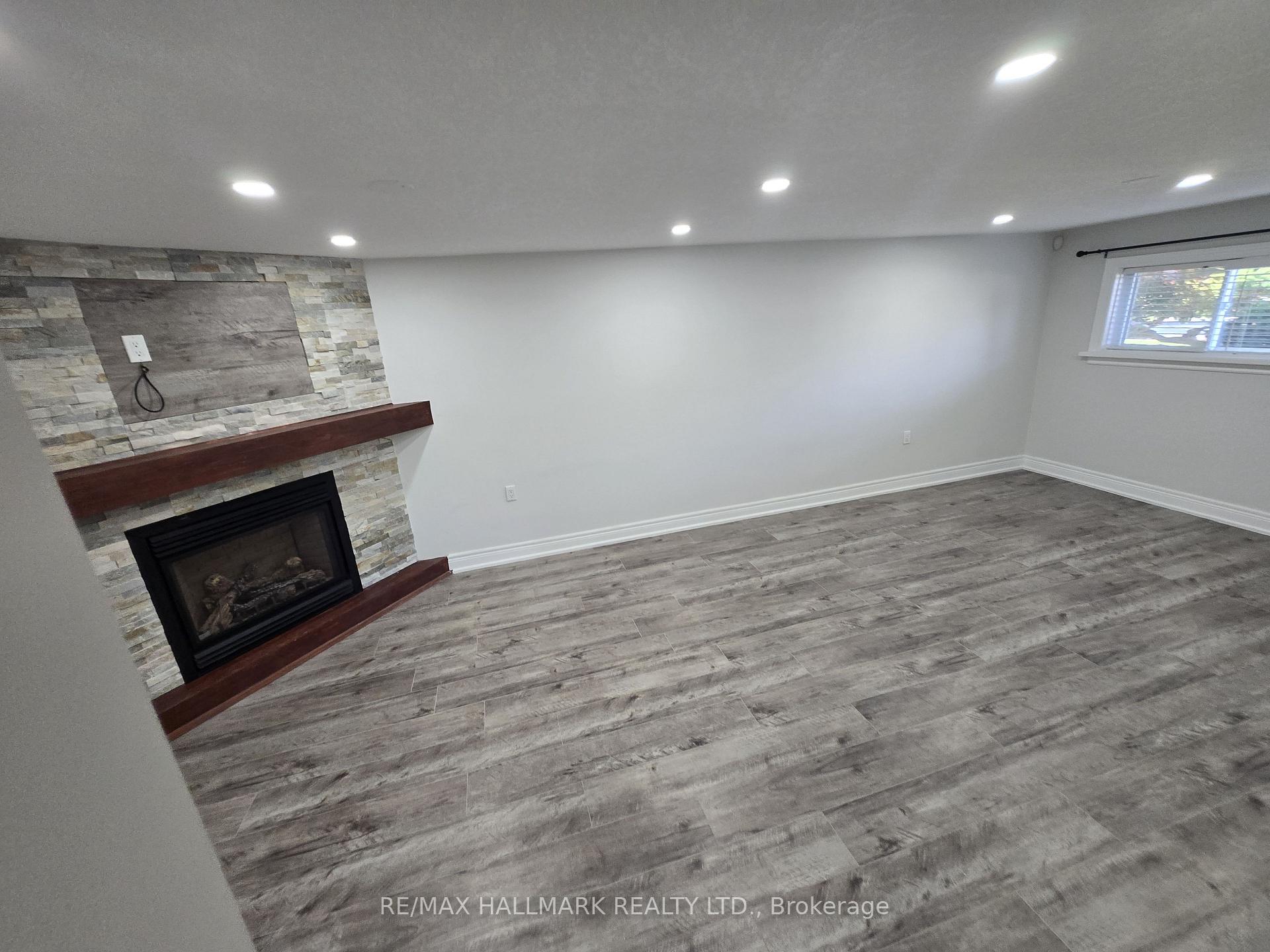Photo 23 of Unit 101, 18 Summerside Crescent, Cambridge — HOMEH