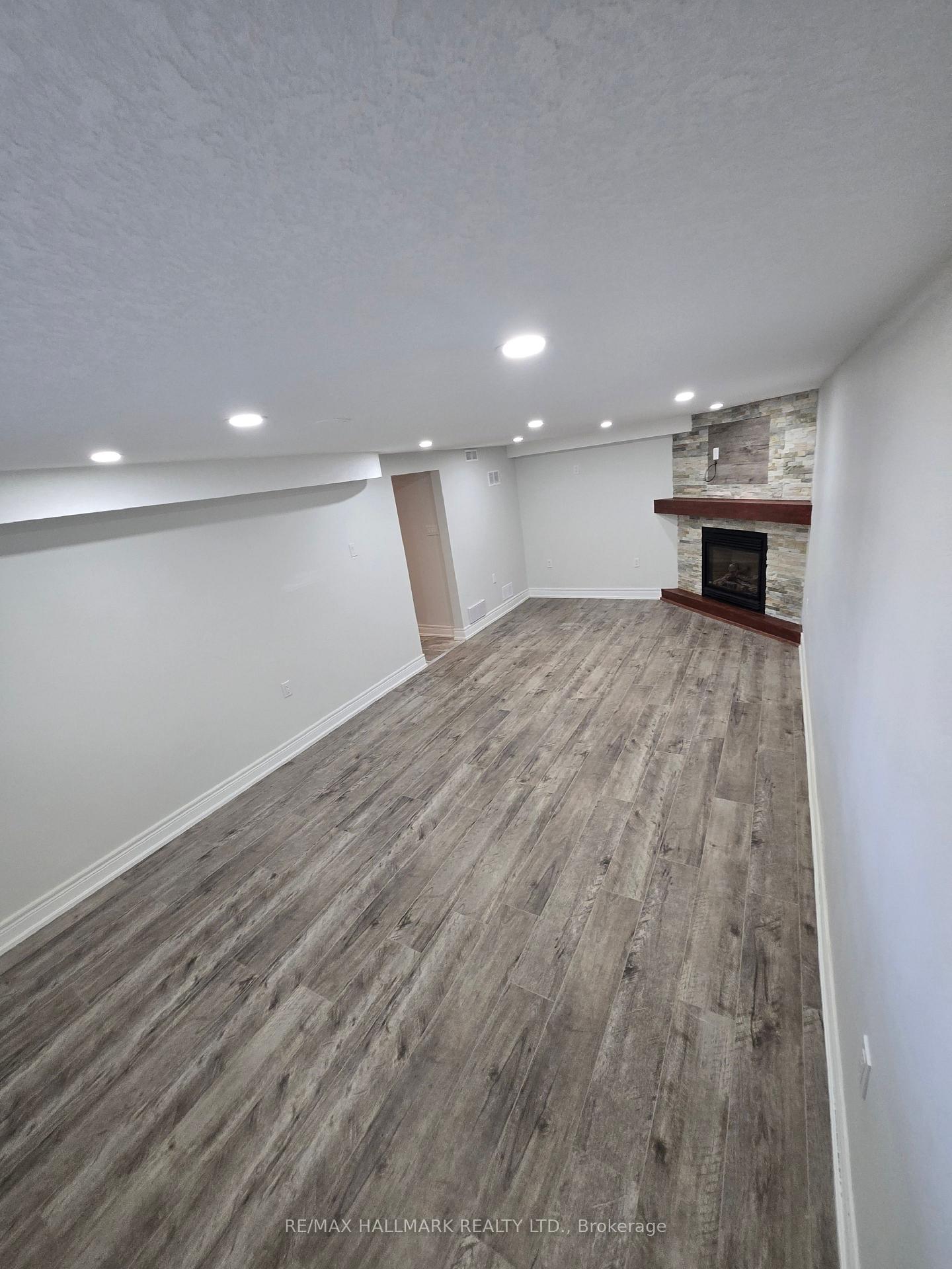 Photo 22 of Unit 101, 18 Summerside Crescent, Cambridge — HOMEH