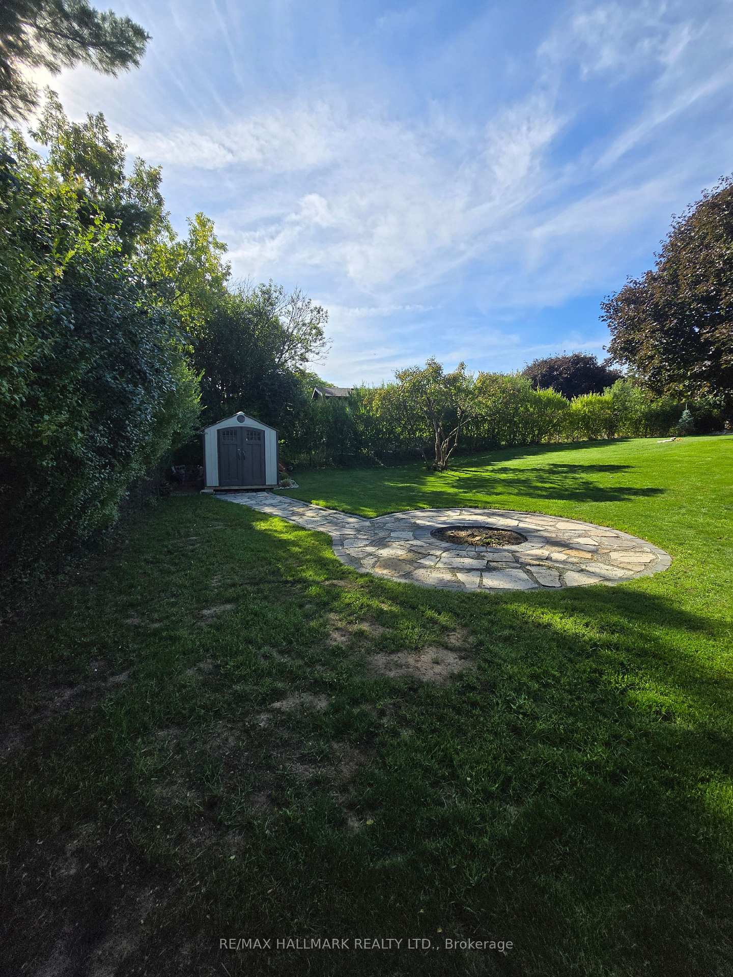 Photo 28 of Unit 101, 18 Summerside Crescent, Cambridge — HOMEH