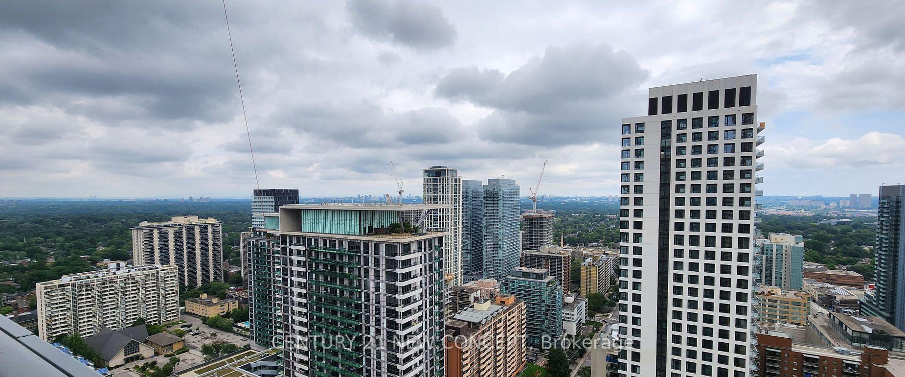 Photo 9 of Unit 3002, 39 Roehampton Avenue, Toronto, Mount Pleasant West — HOMEH