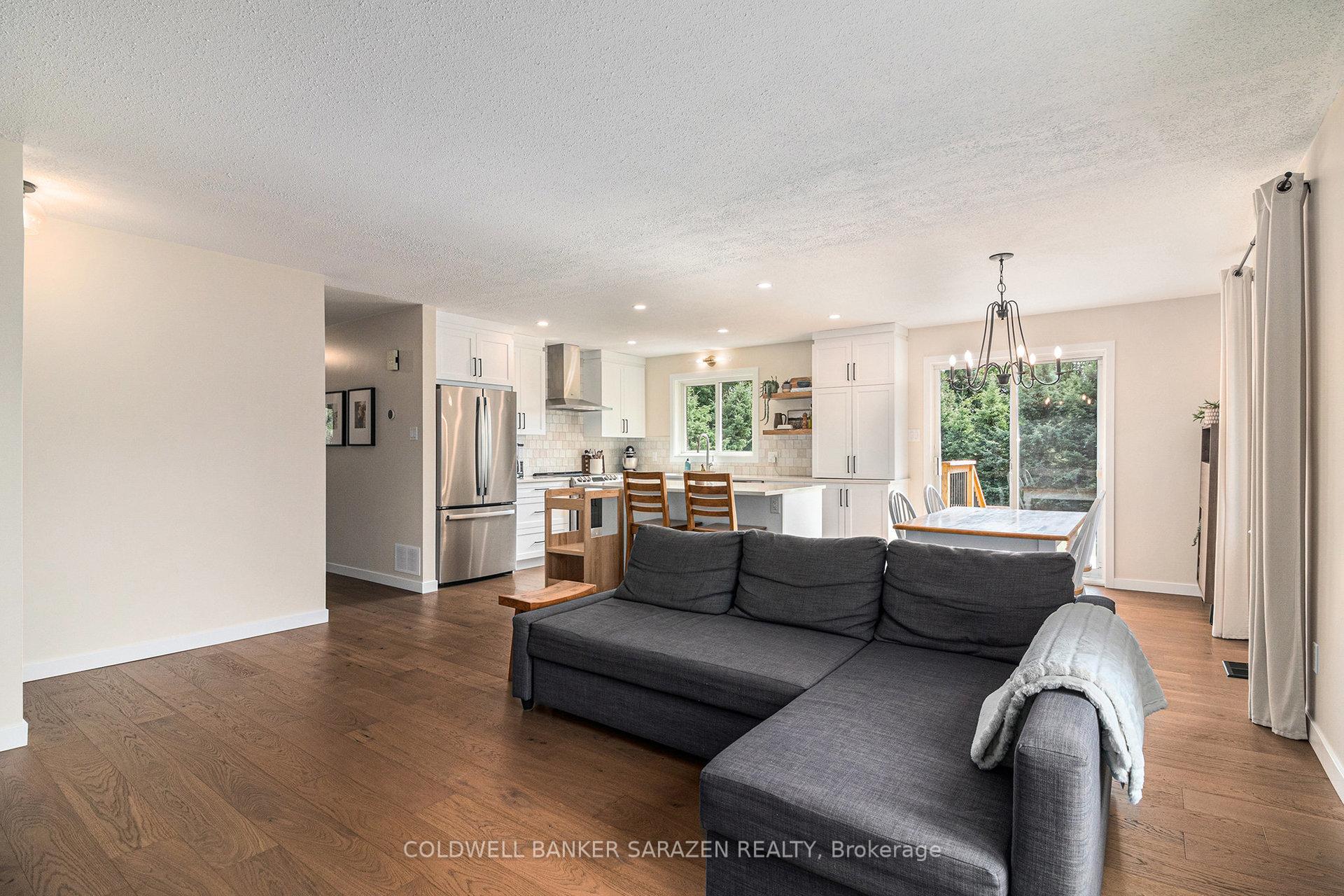 Photo 5 of 8986 Clelland Way, Ottawa, Metcalfe — HOMEH