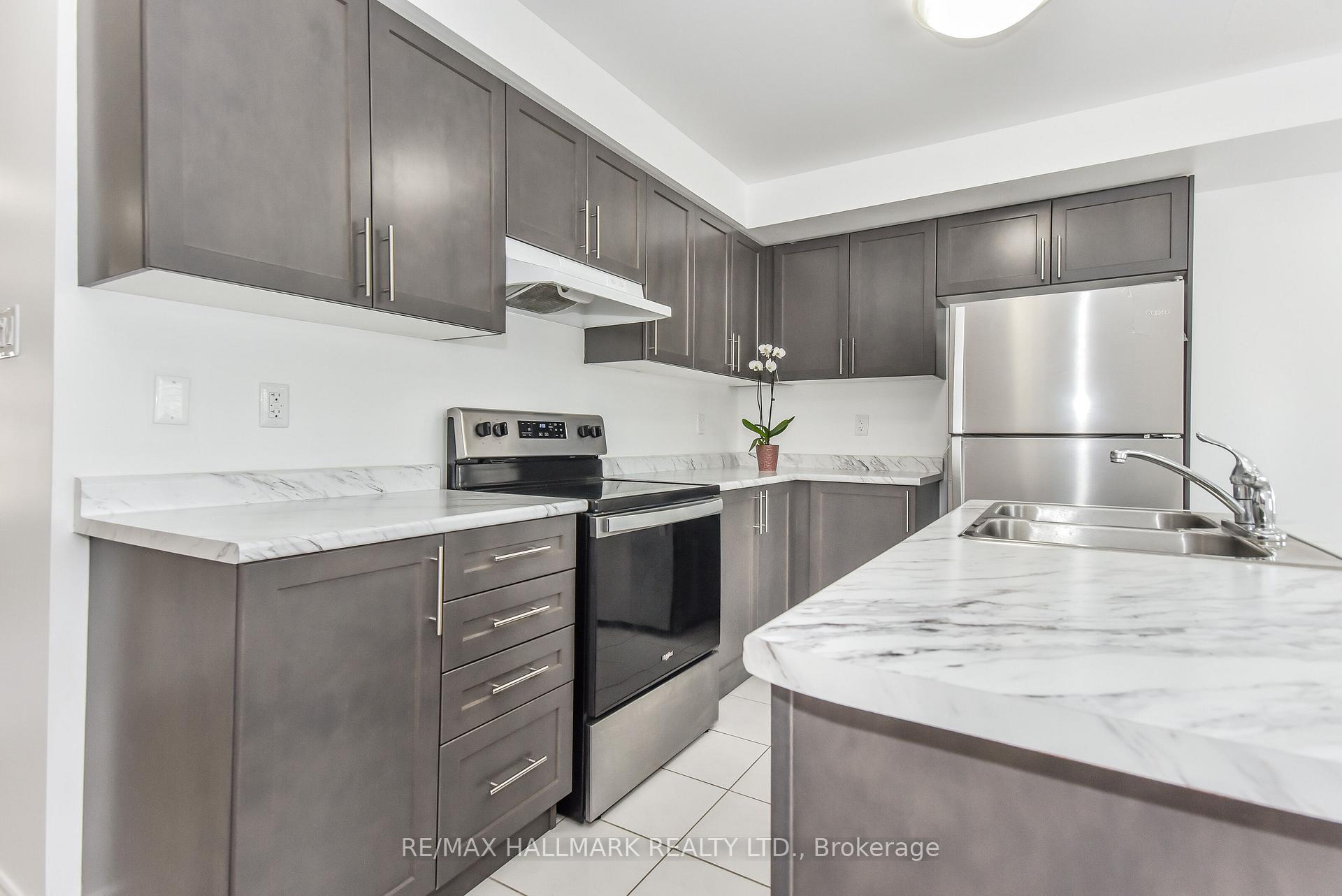 Photo 10 of Unit 14, 740 Linden Drive, Cambridge — HOMEH
