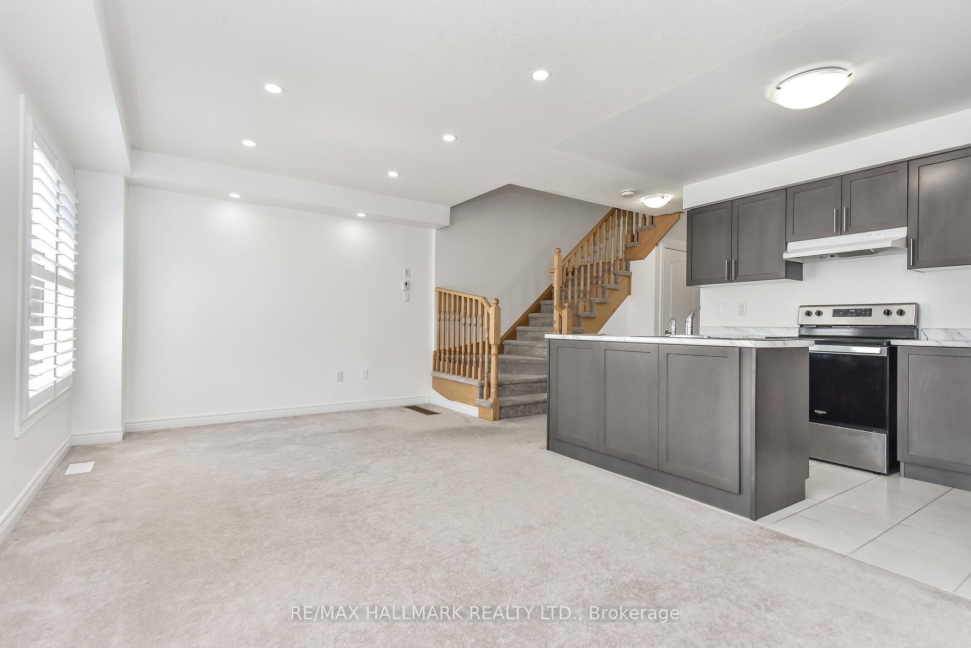 Photo 18 of Unit 14, 740 Linden Drive, Cambridge — HOMEH