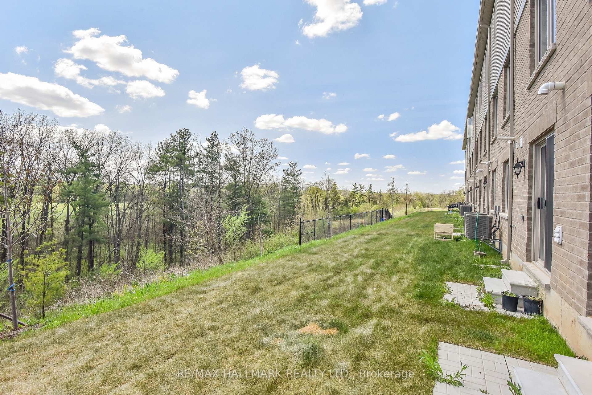 Photo 22 of Unit 14, 740 Linden Drive, Cambridge — HOMEH