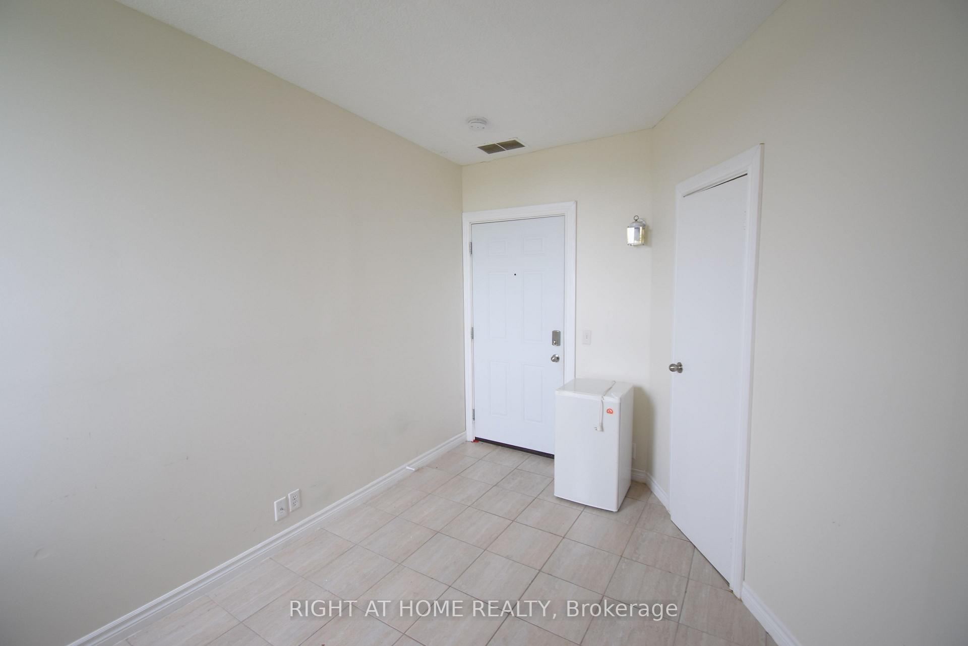 Photo 3 of Unit 12, 279 Drouillard Road, Windsor — HOMEH