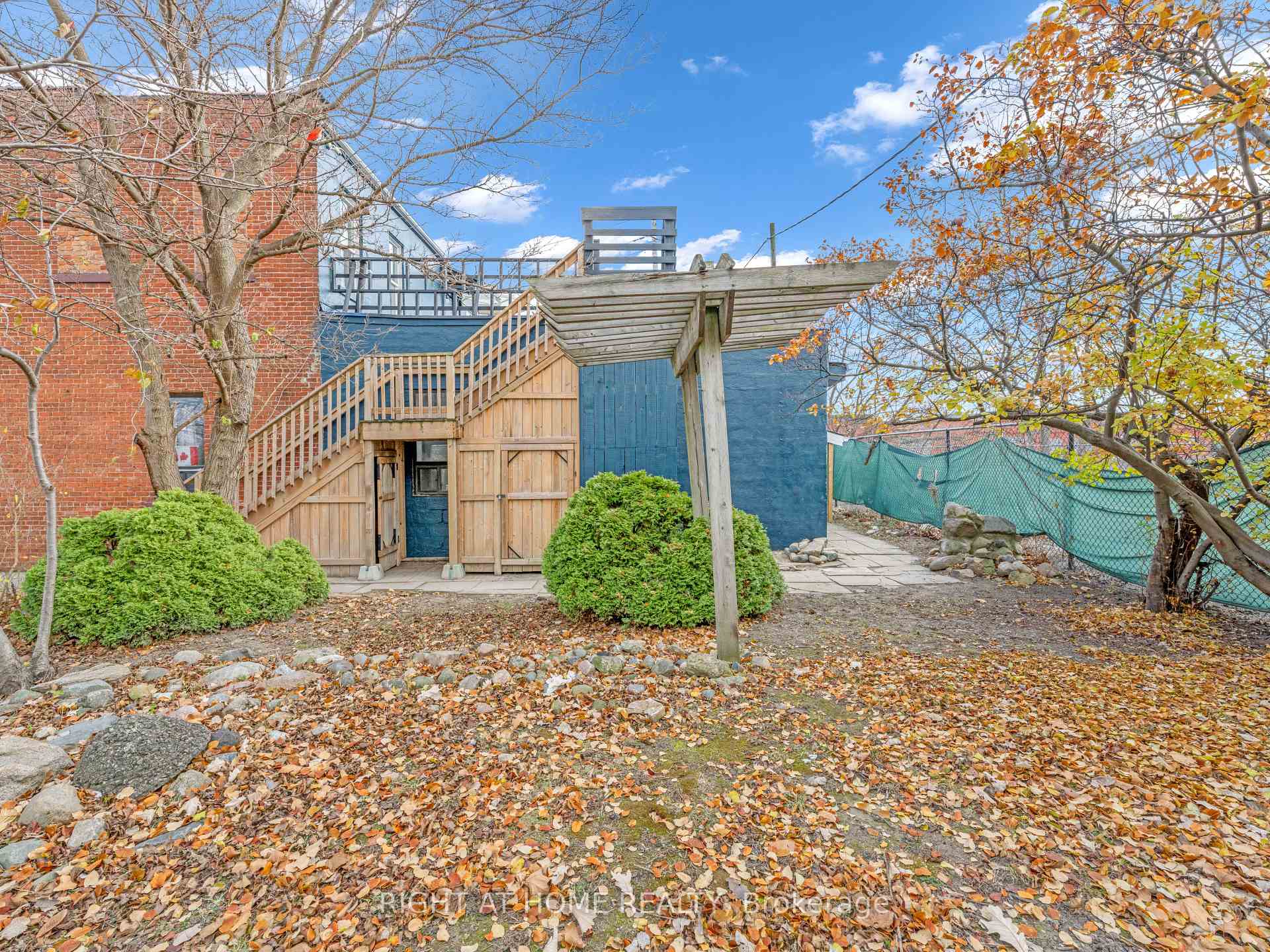Photo 30 of Unit 12, 279 Drouillard Road, Windsor — HOMEH