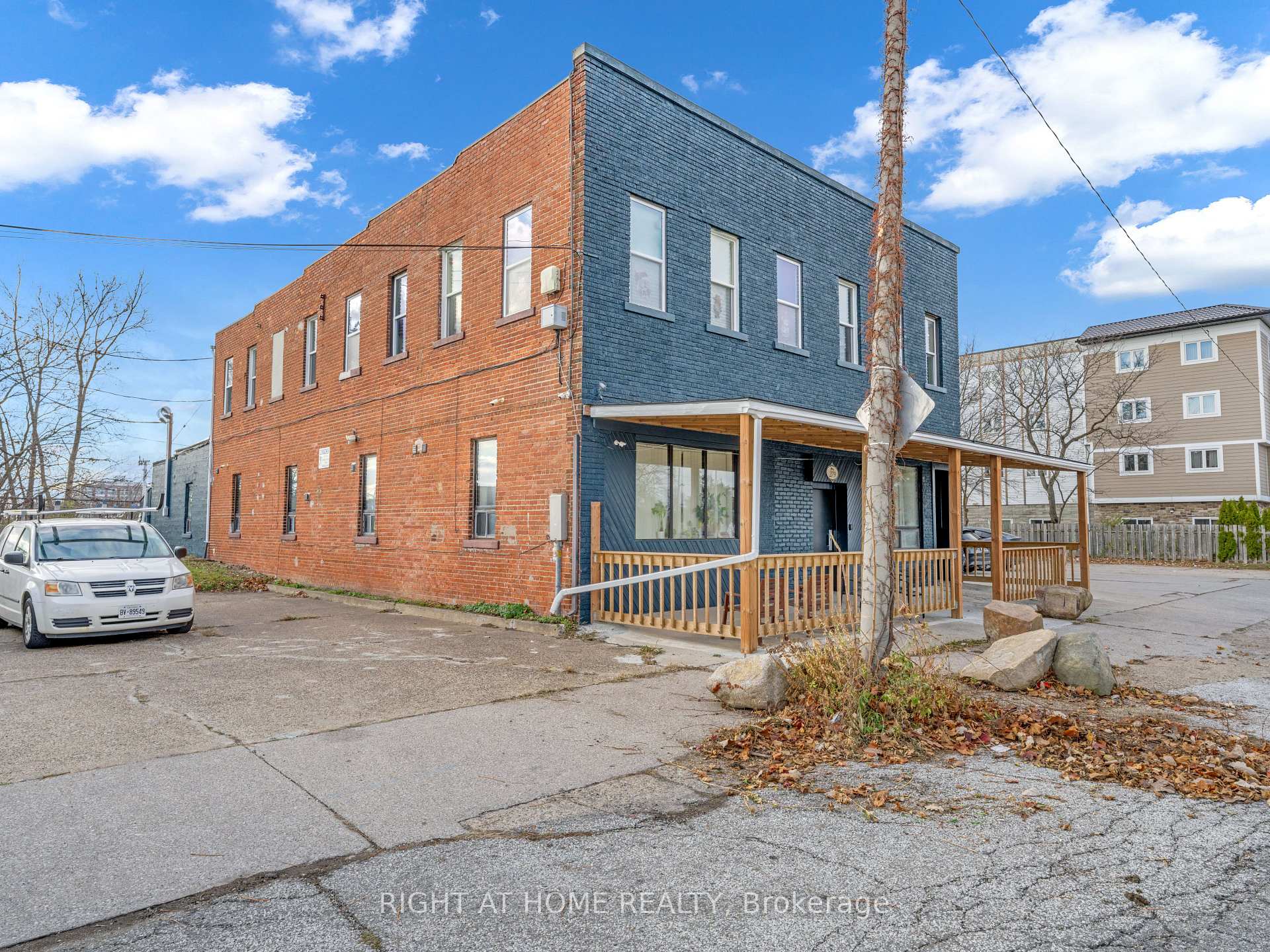 Photo 32 of Unit 12, 279 Drouillard Road, Windsor — HOMEH