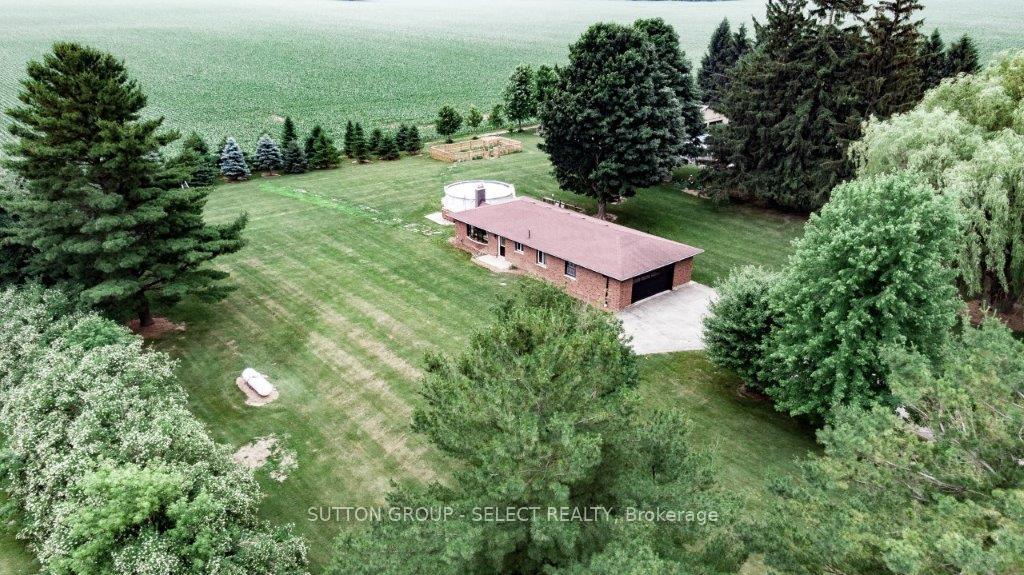 Photo 3 of 16791 Wyton Road, Thames Centre, Rural Thames Centre — HOMEH