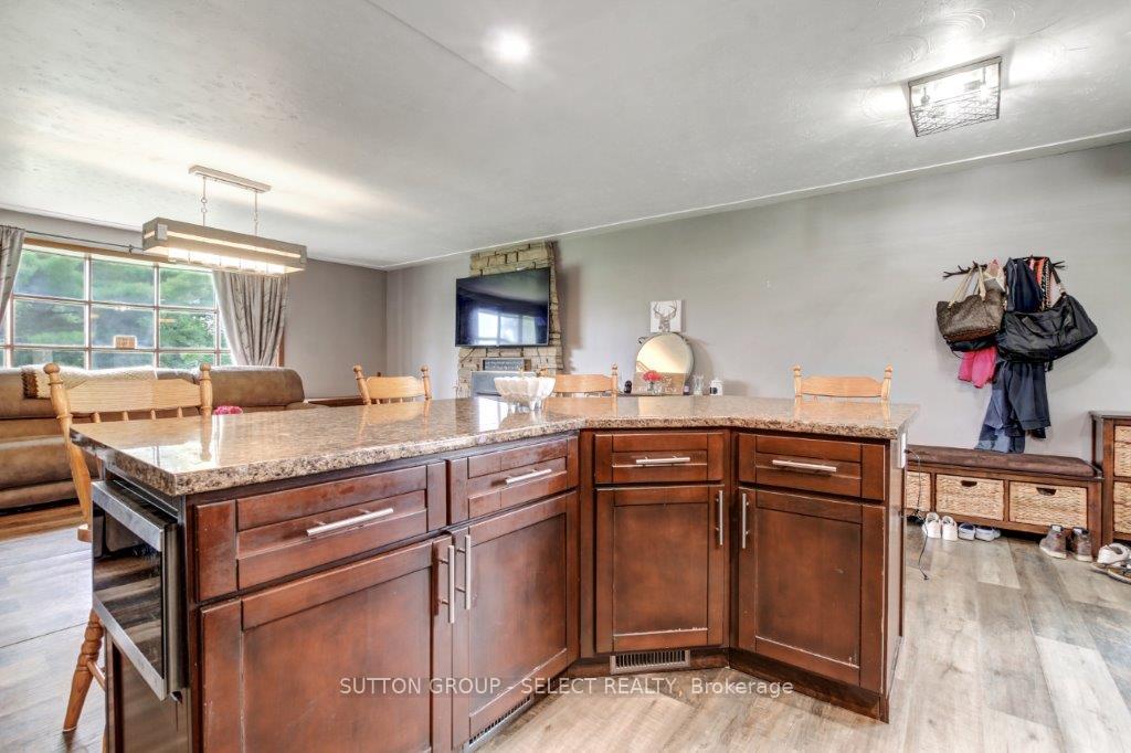 Photo 10 of 16791 Wyton Road, Thames Centre, Rural Thames Centre — HOMEH
