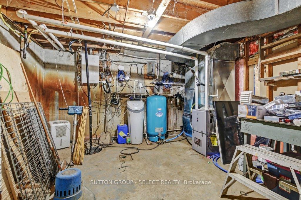 Photo 24 of 16791 Wyton Road, Thames Centre, Rural Thames Centre — HOMEH