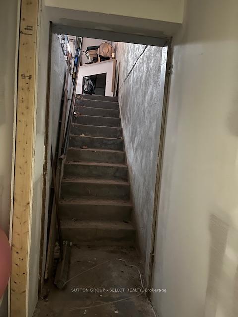 Photo 20 of 16791 Wyton Road, Thames Centre, Rural Thames Centre — HOMEH