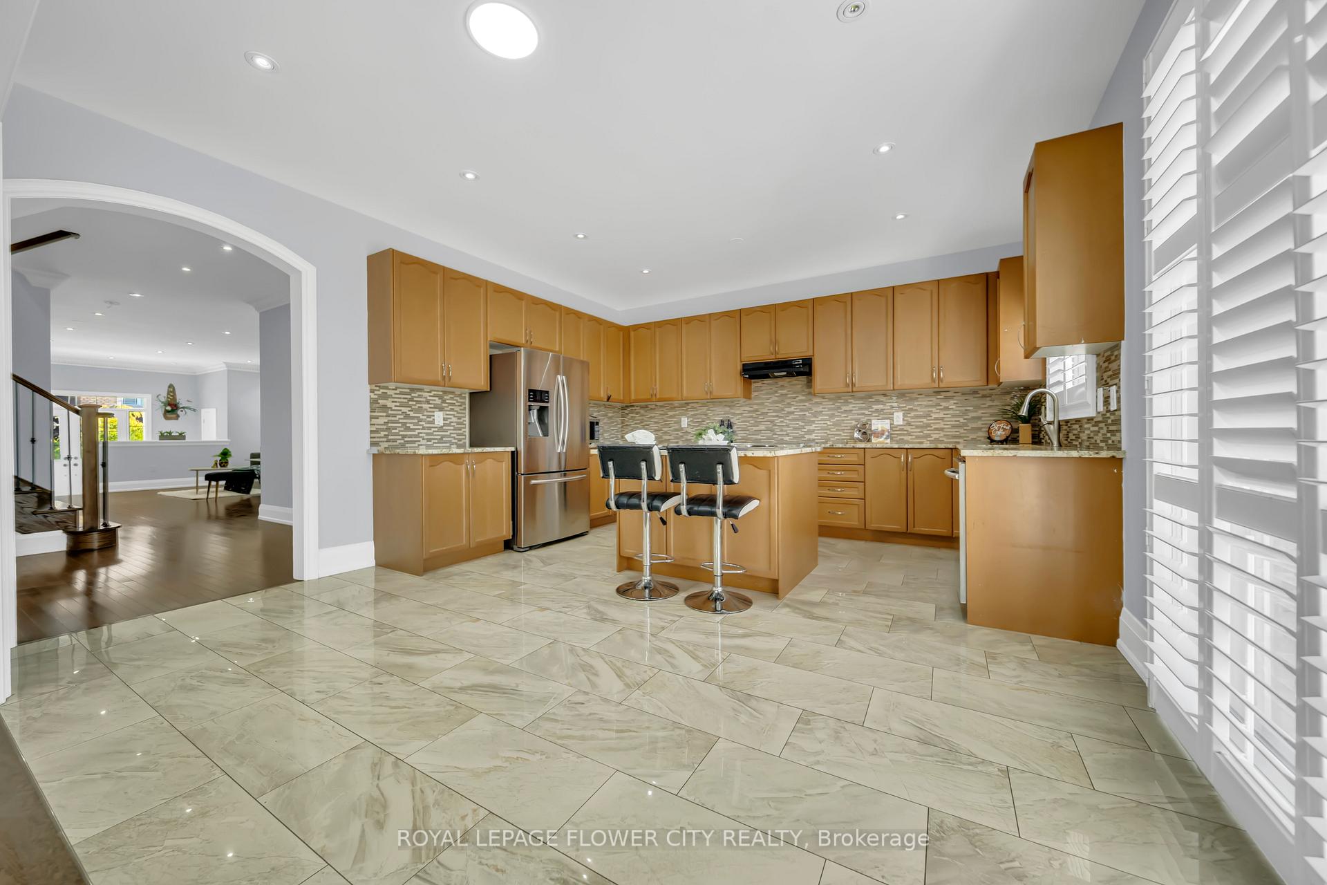 Photo 44 of 44 Young Garden Crescent, Brampton, Credit Valley — HOMEH
