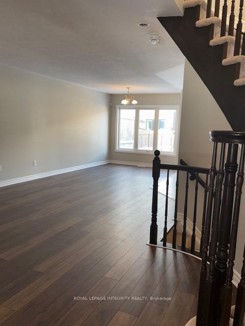 Photo 17 of 29 Fallengale Crescent W, Ottawa, Kanata - Kanata Lakes/Heritage Hills — HOMEH
