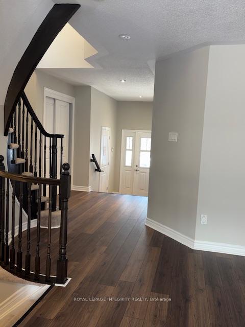 Photo 8 of 29 Fallengale Crescent W, Ottawa, Kanata - Kanata Lakes/Heritage Hills — HOMEH
