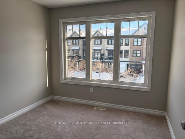 Photo 12 of 29 Fallengale Crescent W, Ottawa, Kanata - Kanata Lakes/Heritage Hills — HOMEH