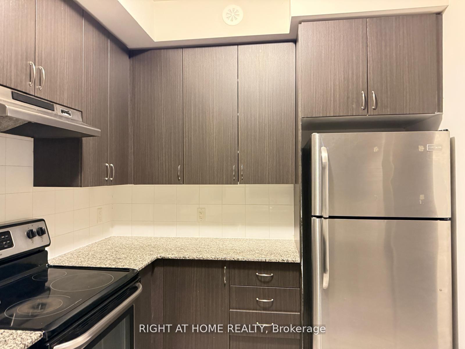 Photo 12 of Unit 309, 50 Sky Harbour Drive, Brampton, Bram West — HOMEH