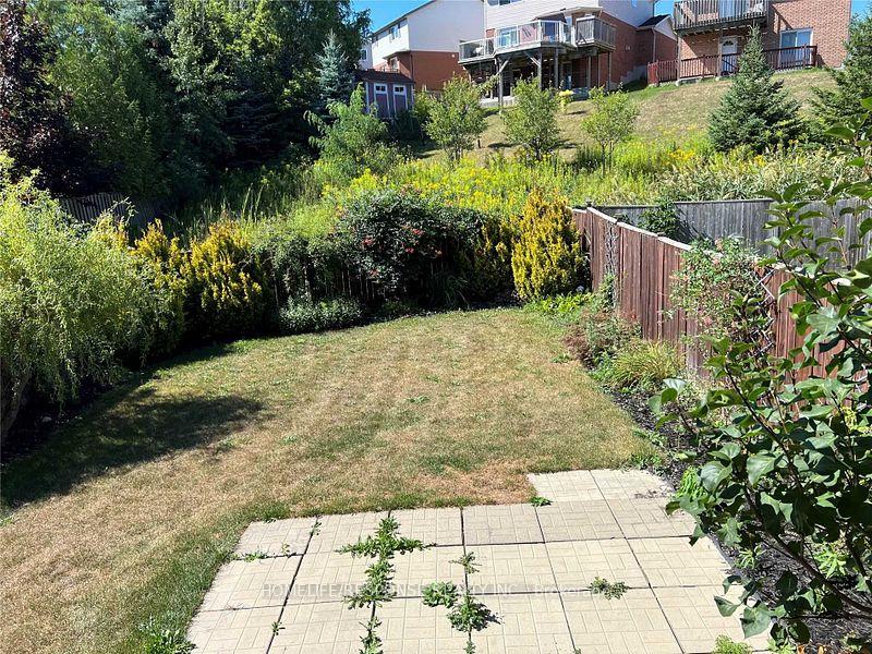 Photo 2 of Unit 9, 305 Briarmeadow Drive, Kitchener — HOMEH