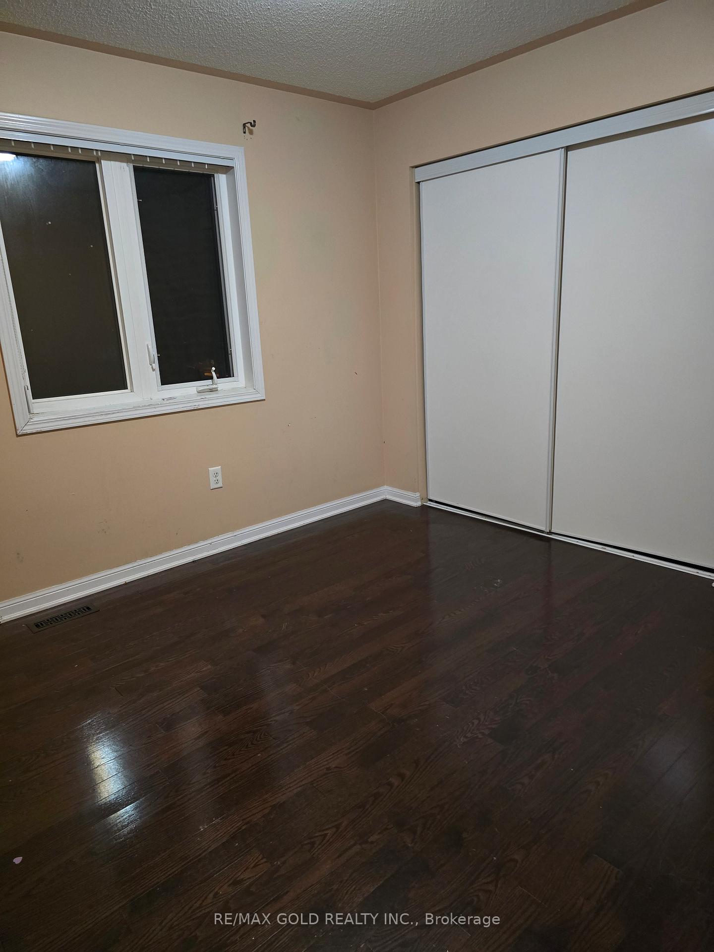 Photo 4 of 4 Bevington Road, Brampton, Northwest Brampton — HOMEH