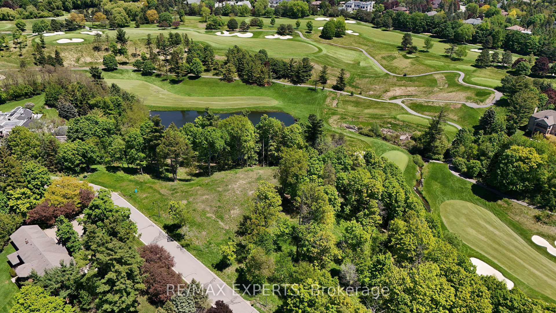 Photo 4 of 167 National Drive, Vaughan, East Woodbridge — HOMEH