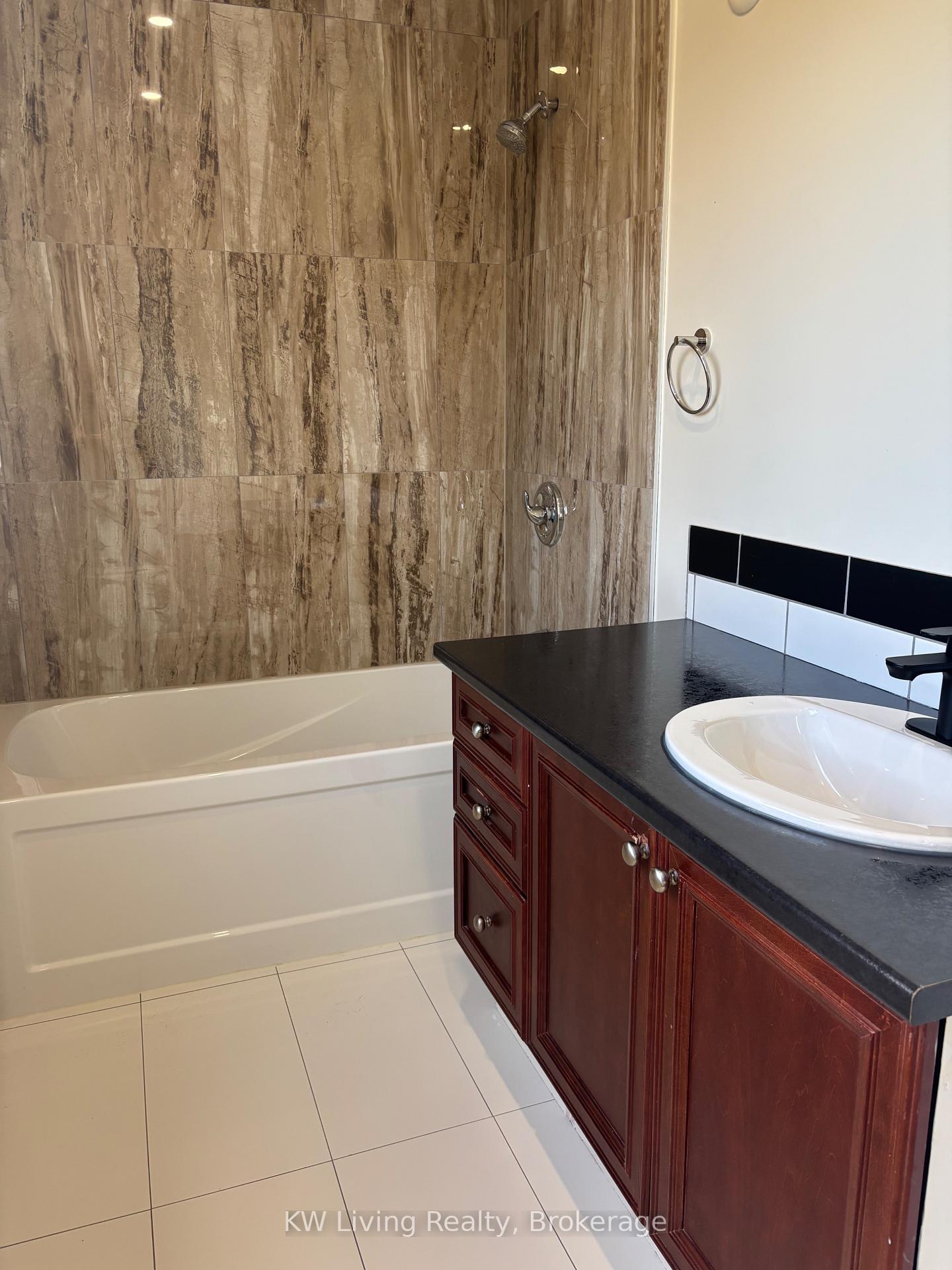 Photo 15 of 3A1 Kovac Road, Cambridge — HOMEH