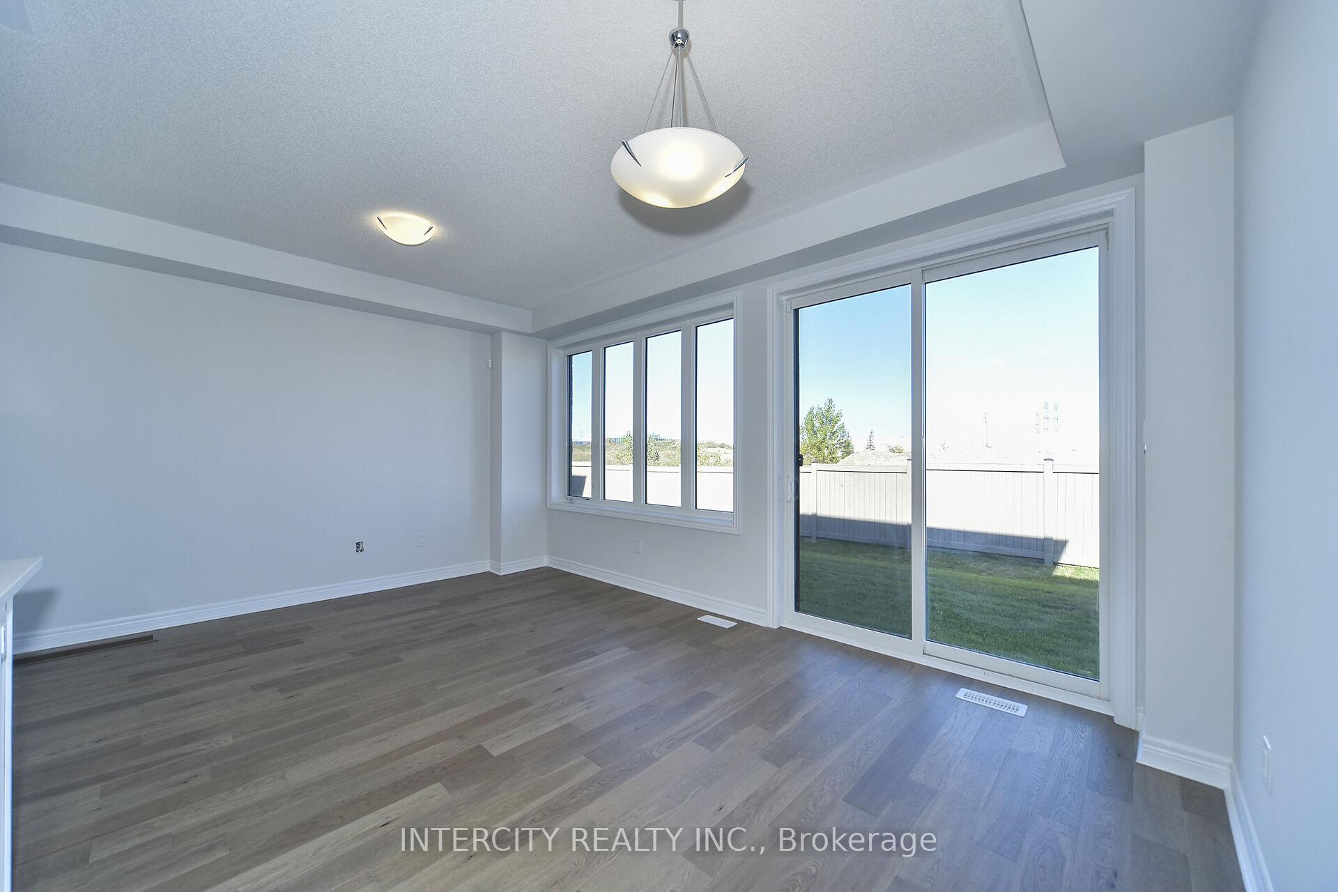 Photo 31 of 160 Mumbai Drive, Markham, Middlefield — HOMEH