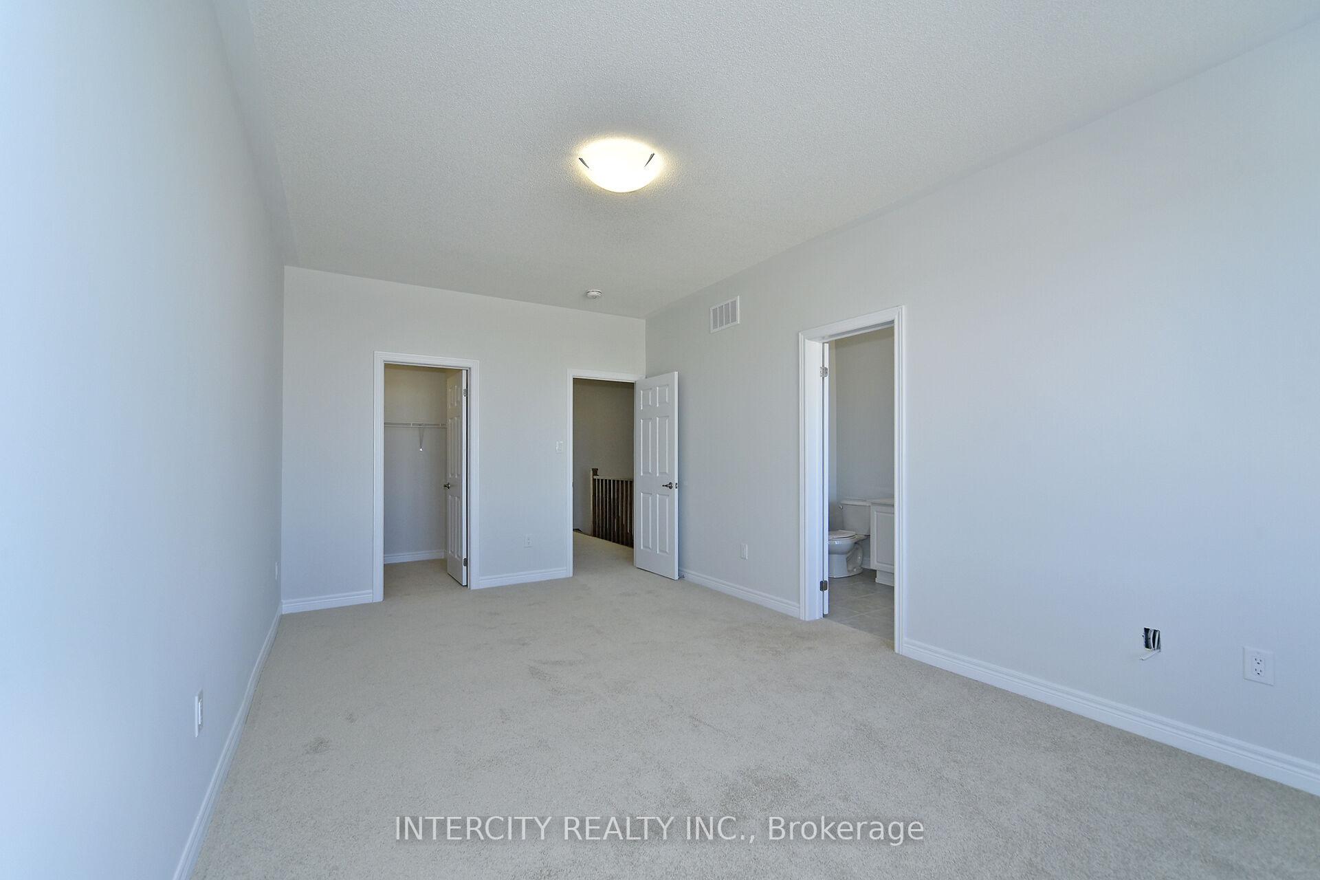 Photo 30 of 160 Mumbai Drive, Markham, Middlefield — HOMEH