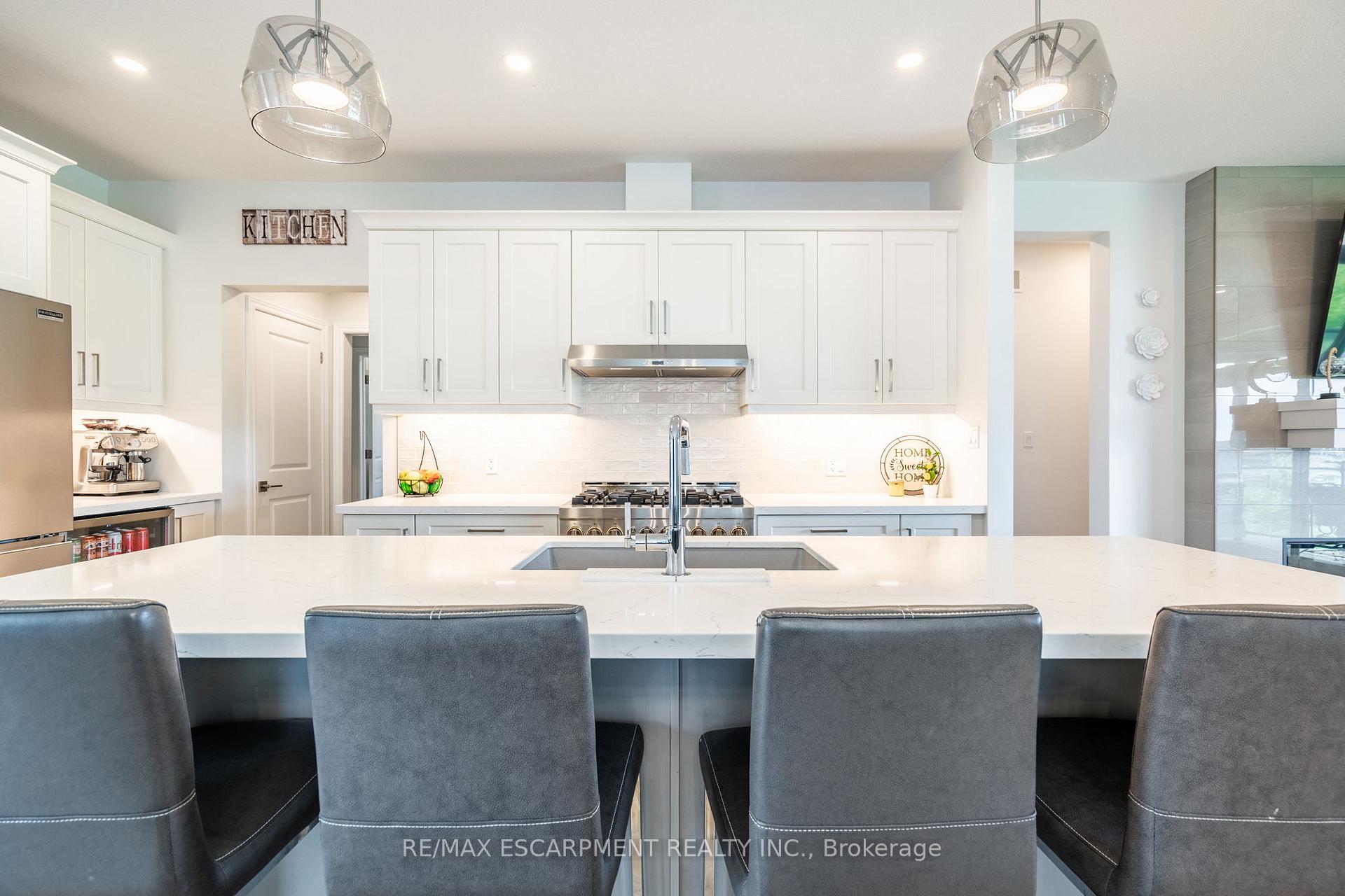 Photo 35 of 16 Whiting Drive, Brant, Paris — HOMEH