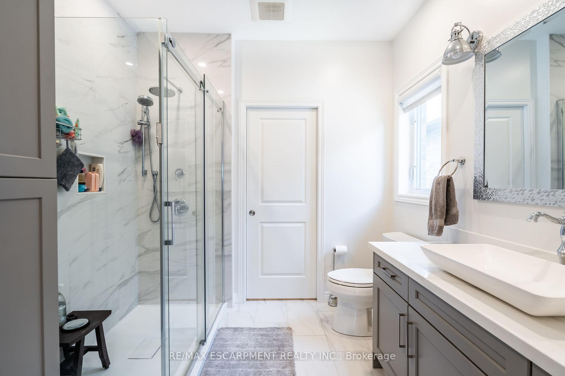 Photo 8 of 16 Whiting Drive, Brant, Paris — HOMEH